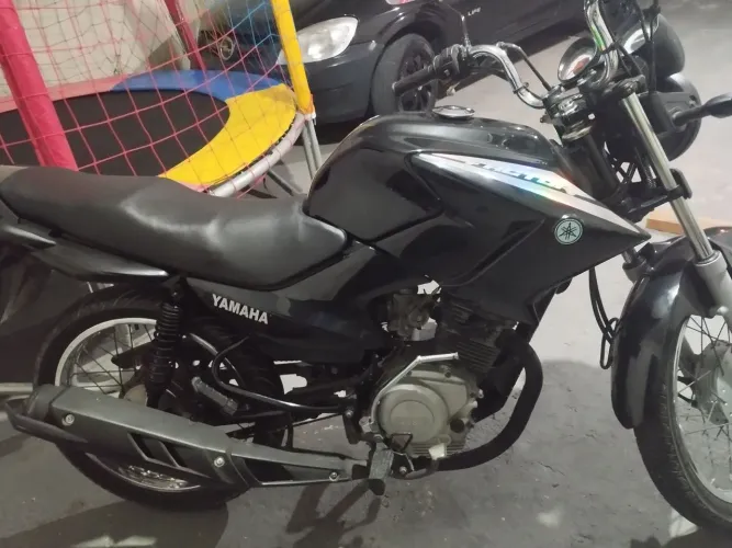 Vendo ou troco Yamaha factor 2016 