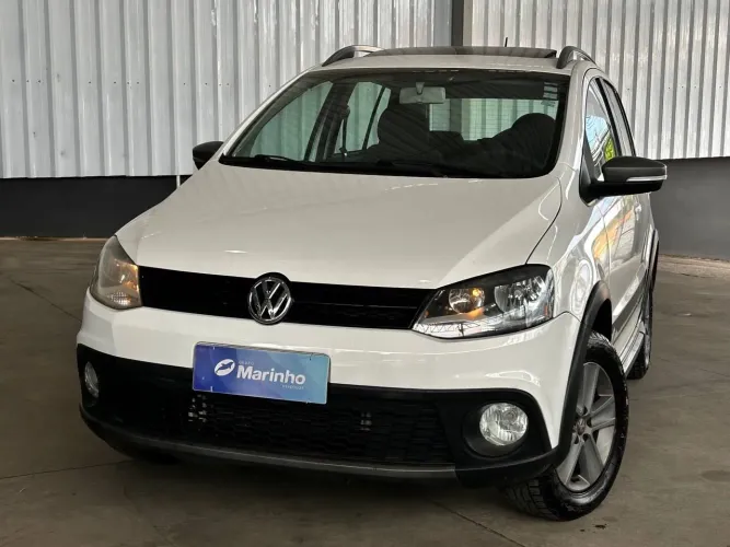 Volkswagen Crossfox 1.6 MI Total Flex 8V 5P 2012