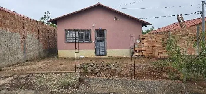 Oportunidade para você Casa no Perdigão, Perdigao - MG, Nº 1663, 2 quartos, 200m² | Venda