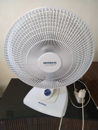 Vende ventilador de mesa grande mundial