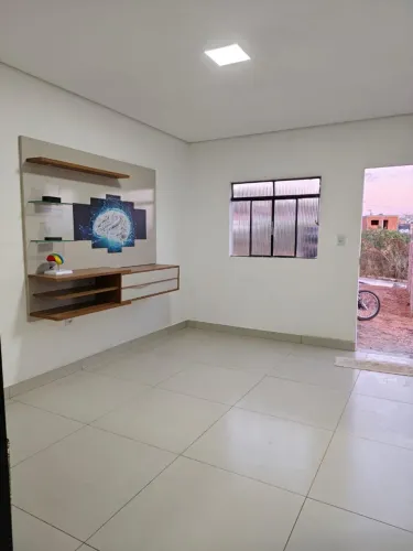 Vende-se casa