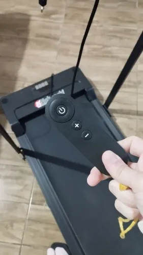 Esteira Elétrica Nakasaki Digital com Controle Remoto - 220 V