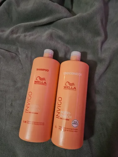 Shampoo e condicionador Wella Nutricion 1L