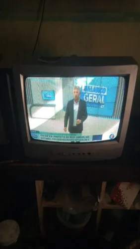 Tv CCE 14p de tubo R$ 130,00