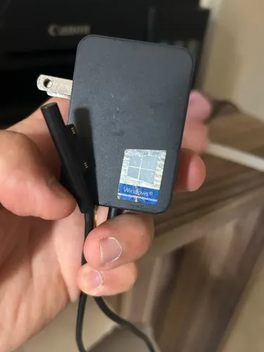 Carregador parede Surface