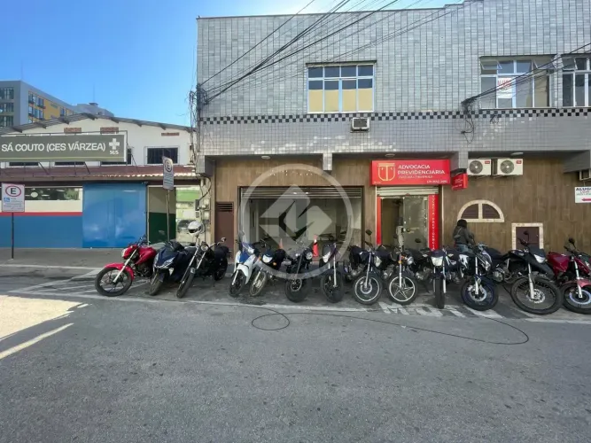 Loja para aluguel, 85 m2, em localização privilegiada no bairro da Várzea. Teresópolis - R