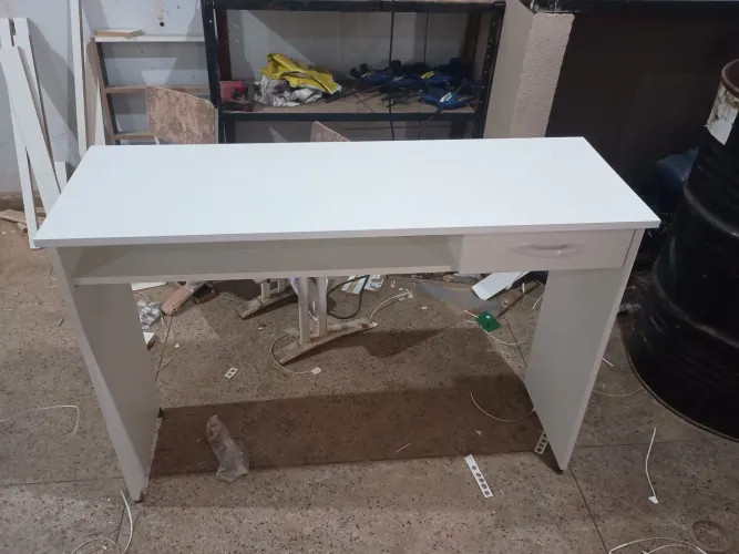 Mesa para manicure