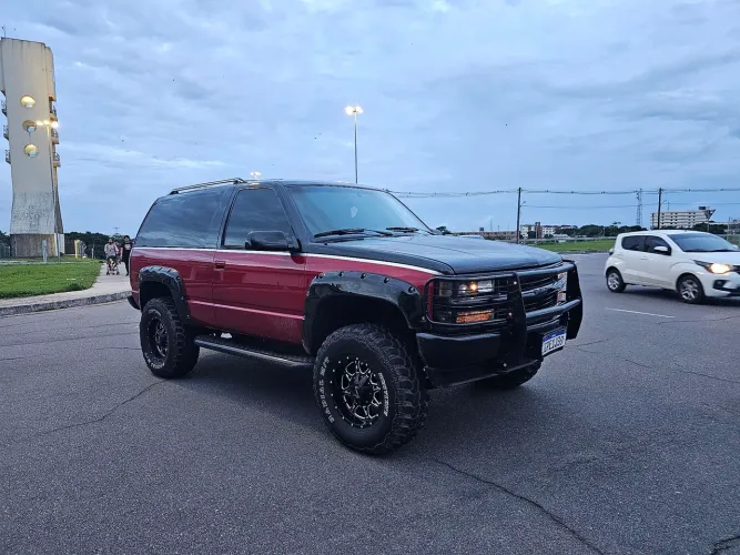 GMC Yukon  5.3 V8 Ecotec3 Elevation 4X4 1994