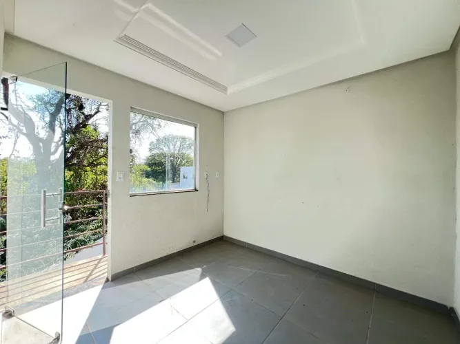 Casa para aluguel, 3 quartos, 2 vagas, Floresta - Divinópolis/MG