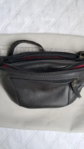 Bolsa pochete preta