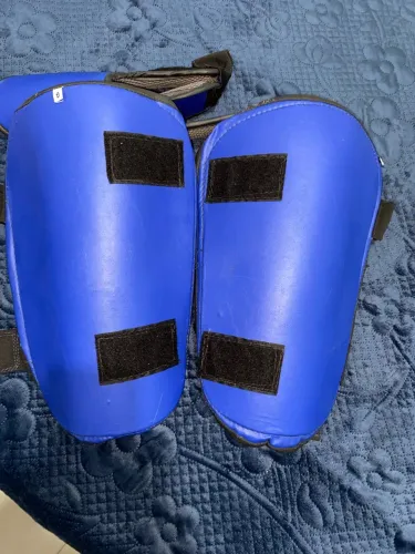 Par de Aparadores de Chute para Artes Marciais - Tamanho G
