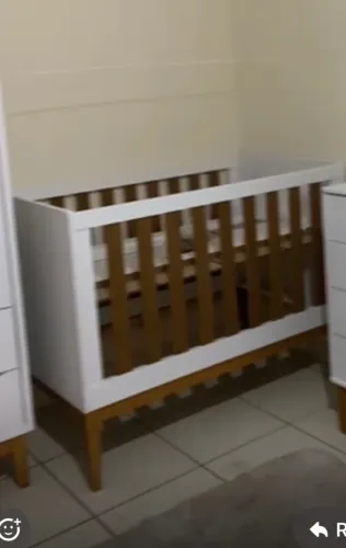 Berço 3 em 1 de Madeira (Semi-Novo) - Ótimo Estado!
