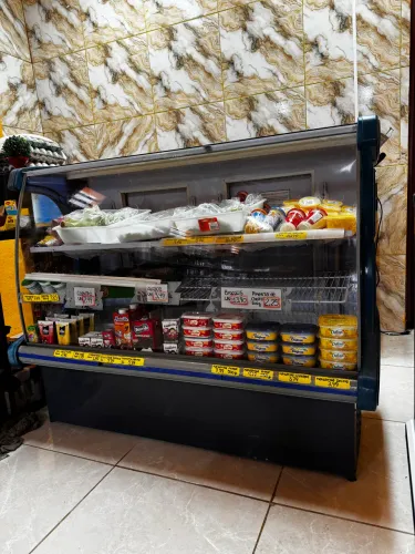 Freezer balcão refrigerado seminovo