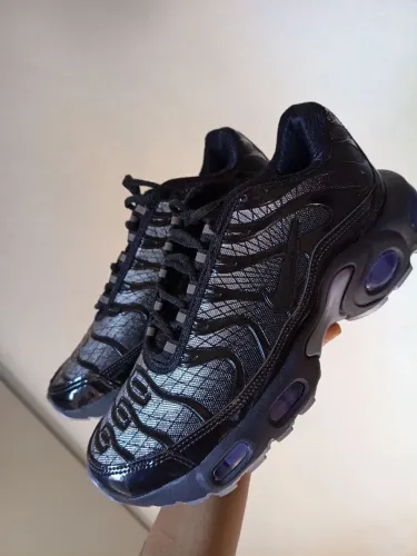 Tênis masculino Nike Tn