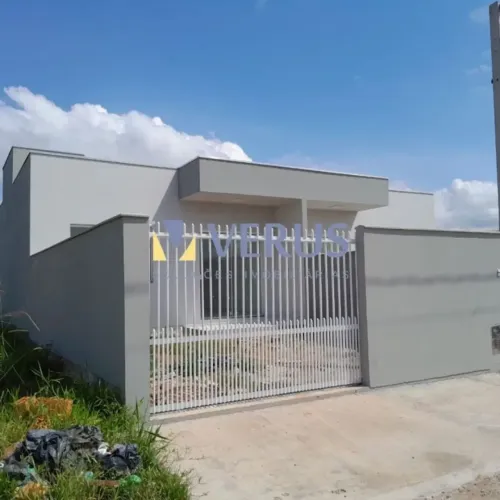 Casa com 02 Dormitórios em Ilhota