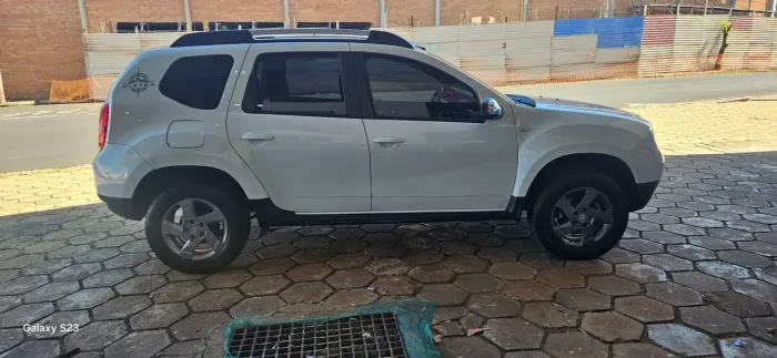 Renault Duster Dynamique 4X4 2.0 Hi-flex 16V MEC 2013