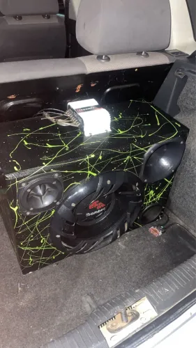 Vendo caixa trio zera
