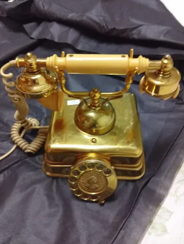 Telefone antigo