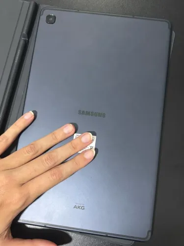 TABLET SAMSUNG GALAXY TAB S6 LITE 64GB + CANETA S PEN + CAPA DE PROTEÇÃO (NA CAIXA)