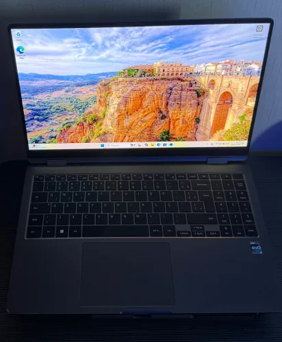 Galaxy book 3 360  Ultra i7 tela touch-screen OLED
