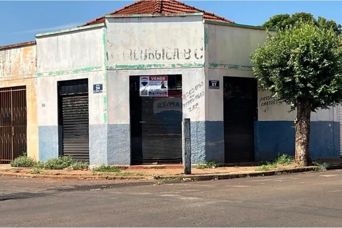 Imóvel À Venda, Com Ótima Localização No Centro De Ituiutaba/MG