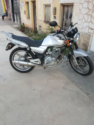 Suzuki Yes 125