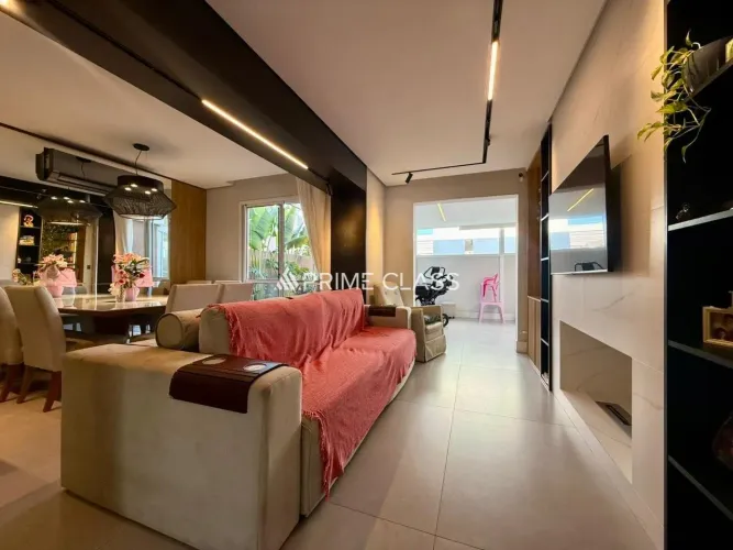 Casa em condomínio 3 dormitórios com 1 suíte, mobiliada, Bairro Moinhos de Vento - Aceita 