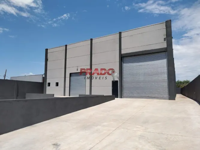 Barracão para alugar em Iguaraçu, Centro, com 1760 m²