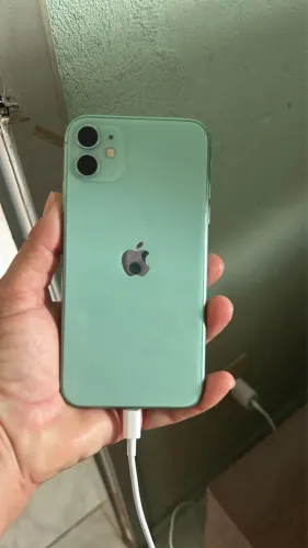 Iphone 11 verde , 128 gb 