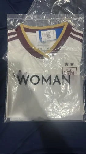 CAMISA ESPANHA 26/27 FEMININA G - NA ETIQUETA, NUNCA USADA