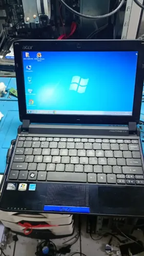 NETBOOK (É UM NETBOOK) COM SSD FUNCIONANDO PERFEITAMENTE