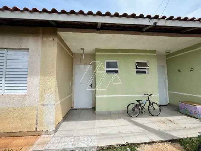 Casa para alugar com 2 quartos no Jardim Nazareth  Marília/SP