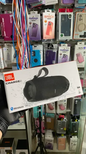 CAIXA JBL CHARGE 6