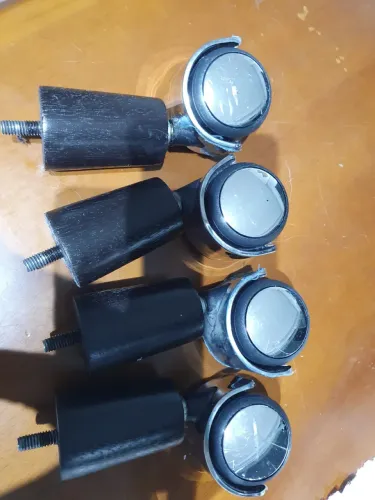 Rodinhas pé de cama 4 rodinhas pretas