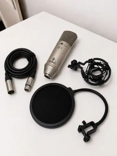 Microfone Condensador Profissional Behringer B1 (Com cabo XLR + Aranha + Pop Filter)
