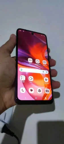 Troco meu celular por um iPhone 