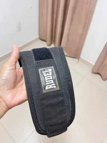 cinturão de musculação Rudel Sports. 