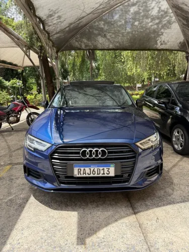 Audi A3 Sed. Perform. Black 2.0 TFSI S-tronic 2020