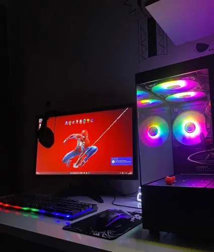 PC Gamer de Entrada (16GB RAM / SSD 240GB) - Troco por PS4 ou Vendo