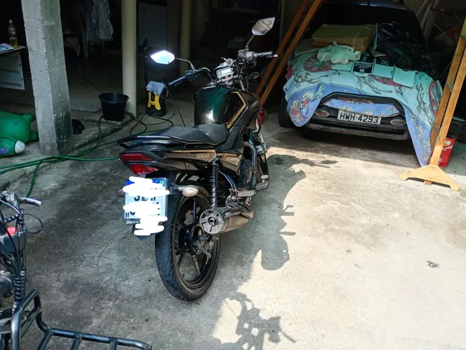 Excelente moto pra trabalho, baixo custo de manutenção