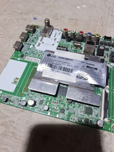 Placa principsl lg 43un7300psc