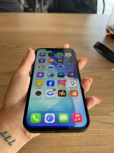 iPhone 12