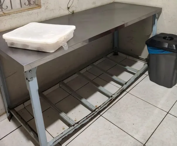 VENDO mesa industrial 
