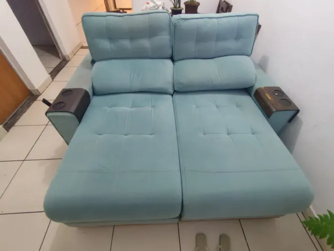 Sofá retrátil 4 lugares