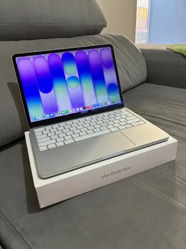 MacBook Neo