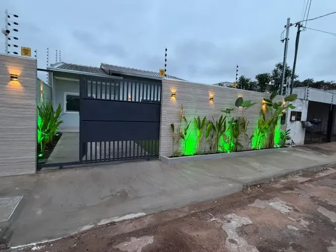 Casa c/ Piscina, Móveis Planejados, 2 Suítes - Mirante do Parque R$559.900,00