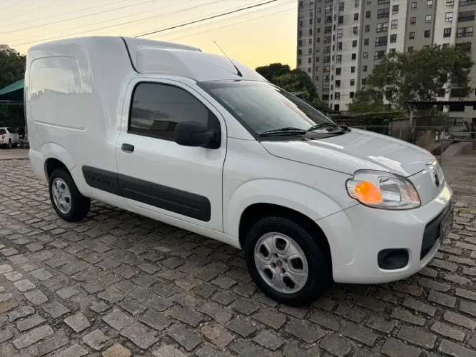 Fiat Fiorino Furgão Celeb. EVO 1.4 Flex 8V 2P 2016