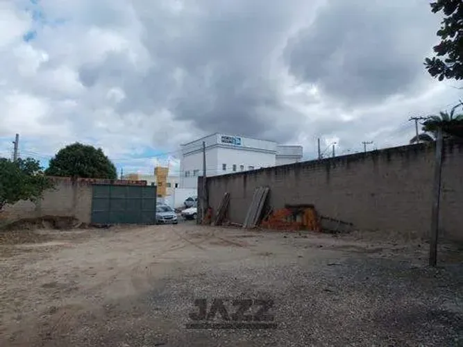 Terreno à venda com projeto aprovado para 8 apartamentos no Jardim Sevilha, Indaiatuba