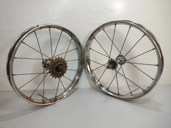 Par De Rodas Bicicleta Monark Mirim Aro 14 Antigas Shn (Usado)