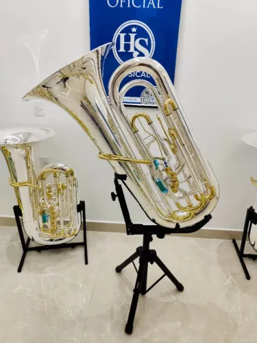 Tuba 4/4 Hs Musical R752 Sib - Prata c/ Laqueado - NOVA - Aceito trocas - Parcelo 21x